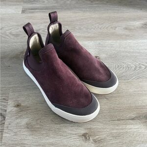 Vans UltraRange Gore Slip-On Suede Boots - Burgundy/Maroon - Women’s 8 / Men’s 6